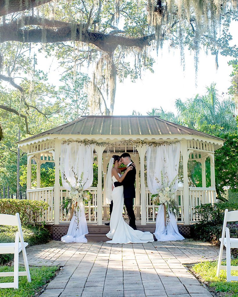 Outdoor wedding venue in Orlando