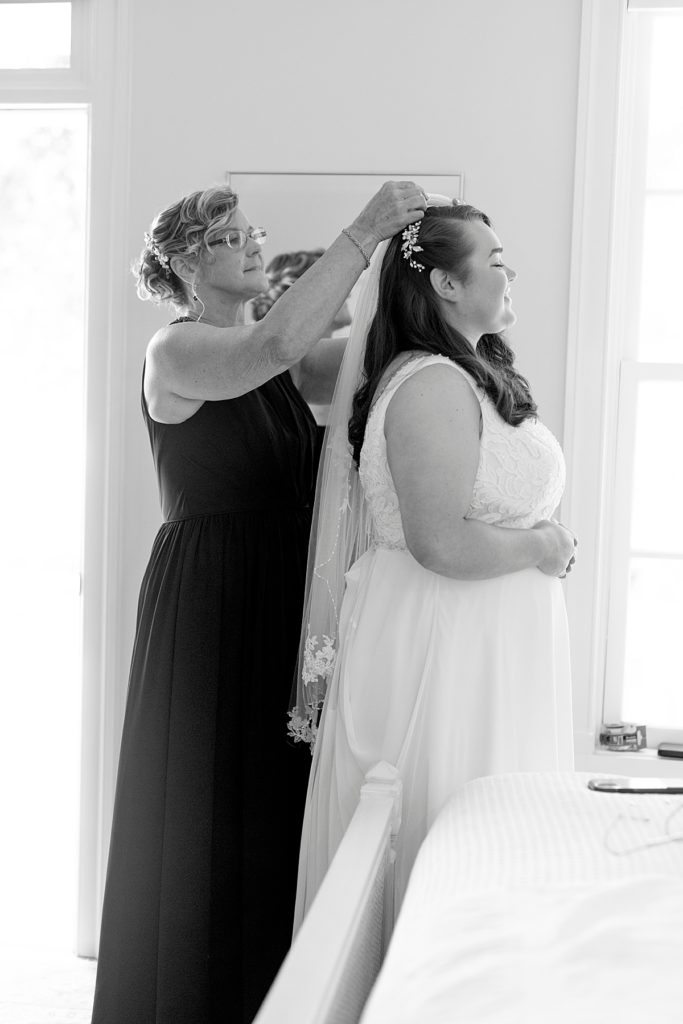 Bride gets ready with Mom at Kent Island Resort Nadine Nasby Photography, Eastern Shore Maryland wedding photographer