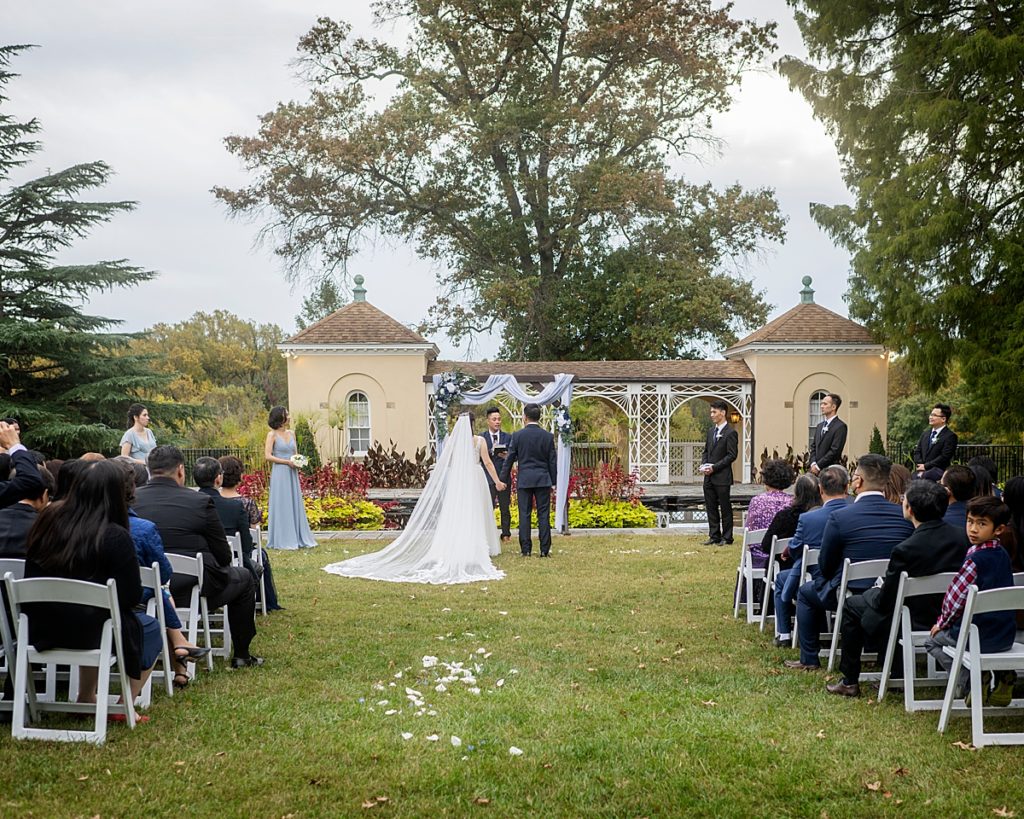 Outdoor ceremony at Maryland wedding venue.