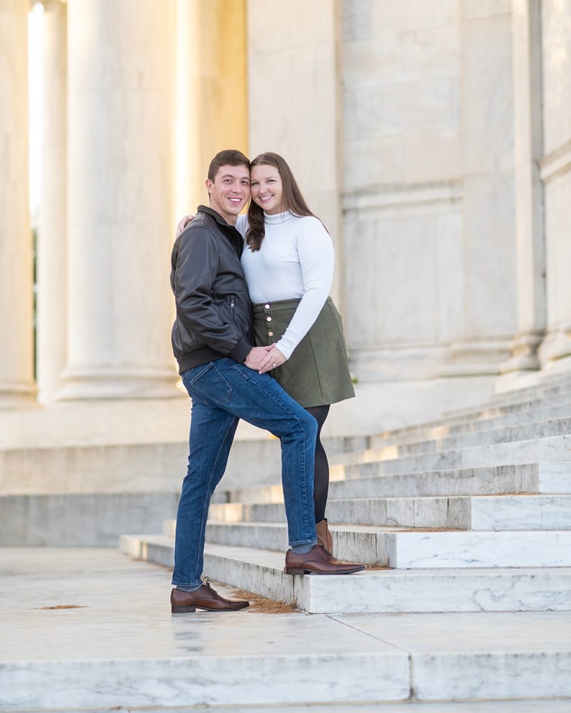  engagement portrait at the Jefferson Memorial