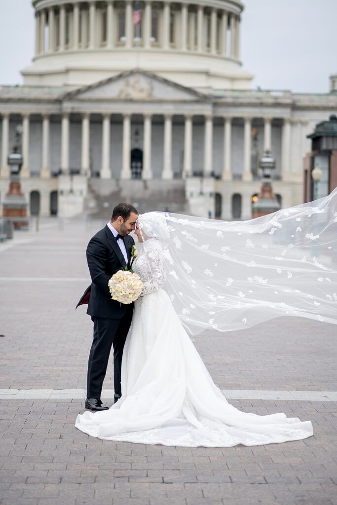 Washington DC bride and groom at the US Capitol
