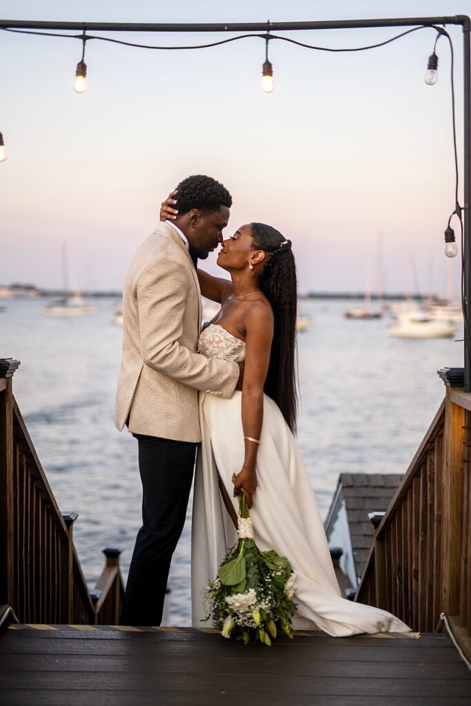 Sunset along the Chesapeake Bay in Annapolis makes great backdrop for Maryland wedding photography