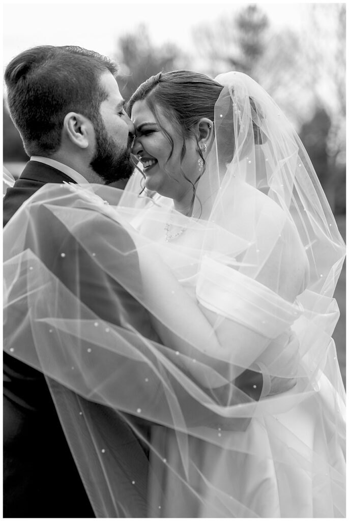 Couple kiss after ceremony | Rose Hill Manor