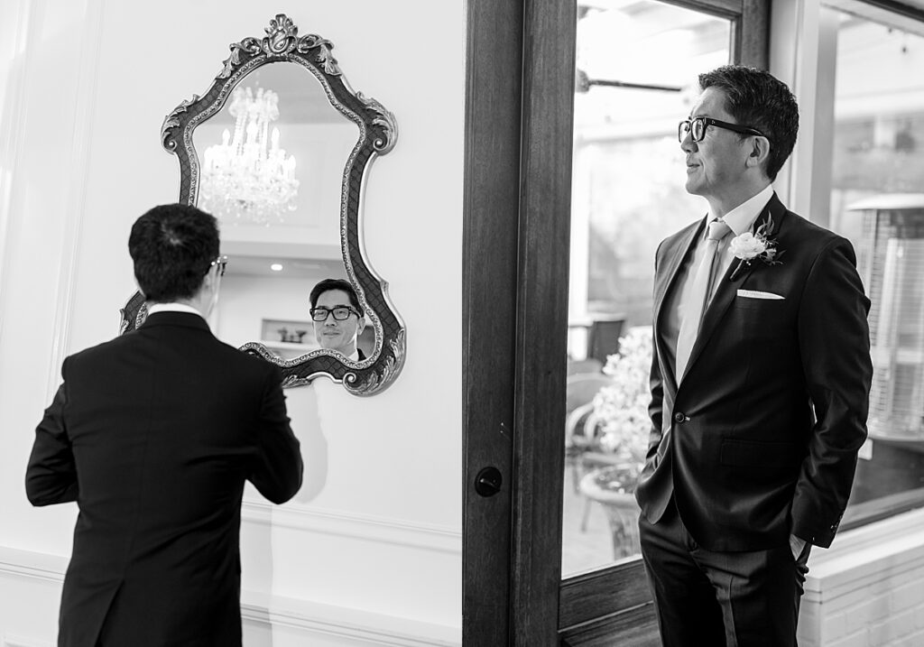 Groom gets ready before his wedding at The Cedar Knoll Inn | DC wedding photographers capture