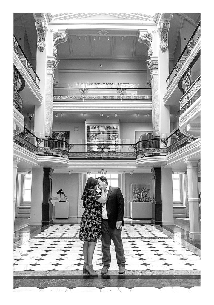 engagement photos taken at the National Portrait Gallery