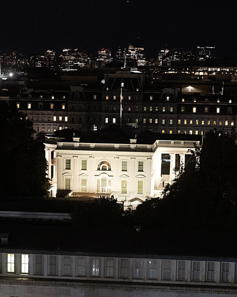 White House seen from roof of Old Ebbitt Grill - DC photographer