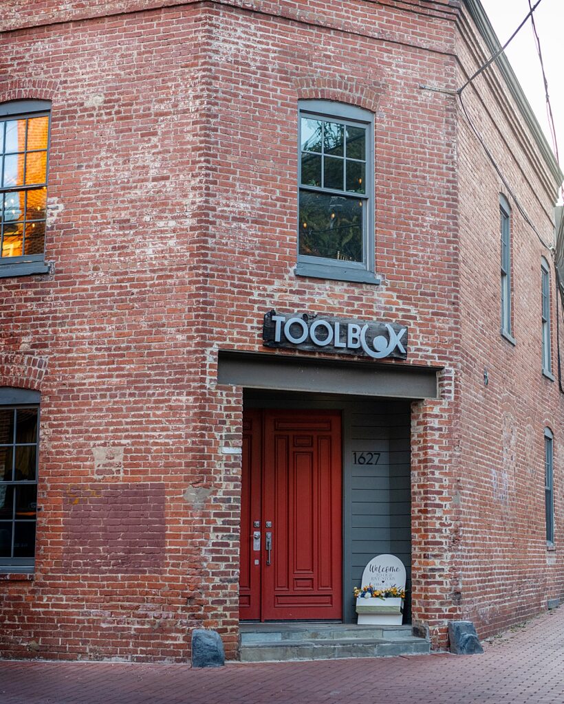 Toolbox DC, a unique Dupont wedding venue.